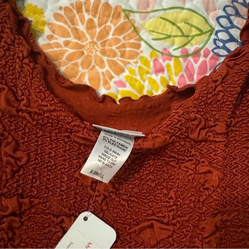 NWT extra small haystacks tank top - Picture 2 of 3